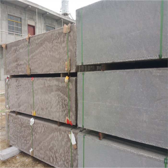 新型輕質混凝土實心墻板采用的是什么材料生產的?